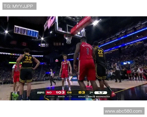 2016赛季勇士与雷霆激战赛程回顾与精彩瞬间分析 2016赛季勇士与雷霆激战赛程回顾与精彩瞬间分析