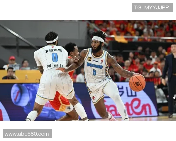 2017年北京首钢与浙江队激战回顾经典对决再现篮球魅力与激情 2017年北京首钢与浙江队激战回顾经典对决再现篮球魅力与激情