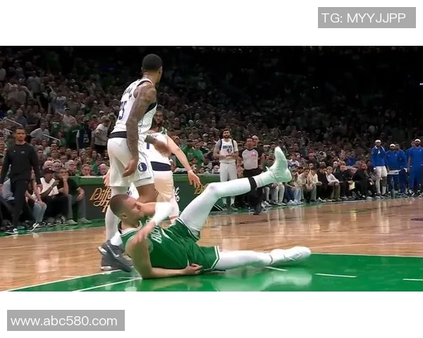 塔图姆砍下60分致敬科比绿军逆转尼克斯创历史新高 塔图姆砍下60分致敬科比绿军逆转尼克斯创历史新高